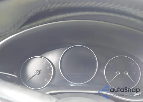 2019 Mazda Mazda3 Premium Package из США, поврежденный, VIN JM1BPANM3K1140563